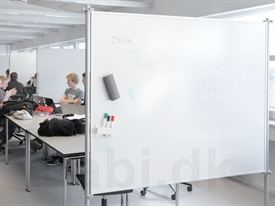 Skærmvæg med Whiteboard og Opslagstavle Grå Tekstil og på Hjul 120 x 120 cm